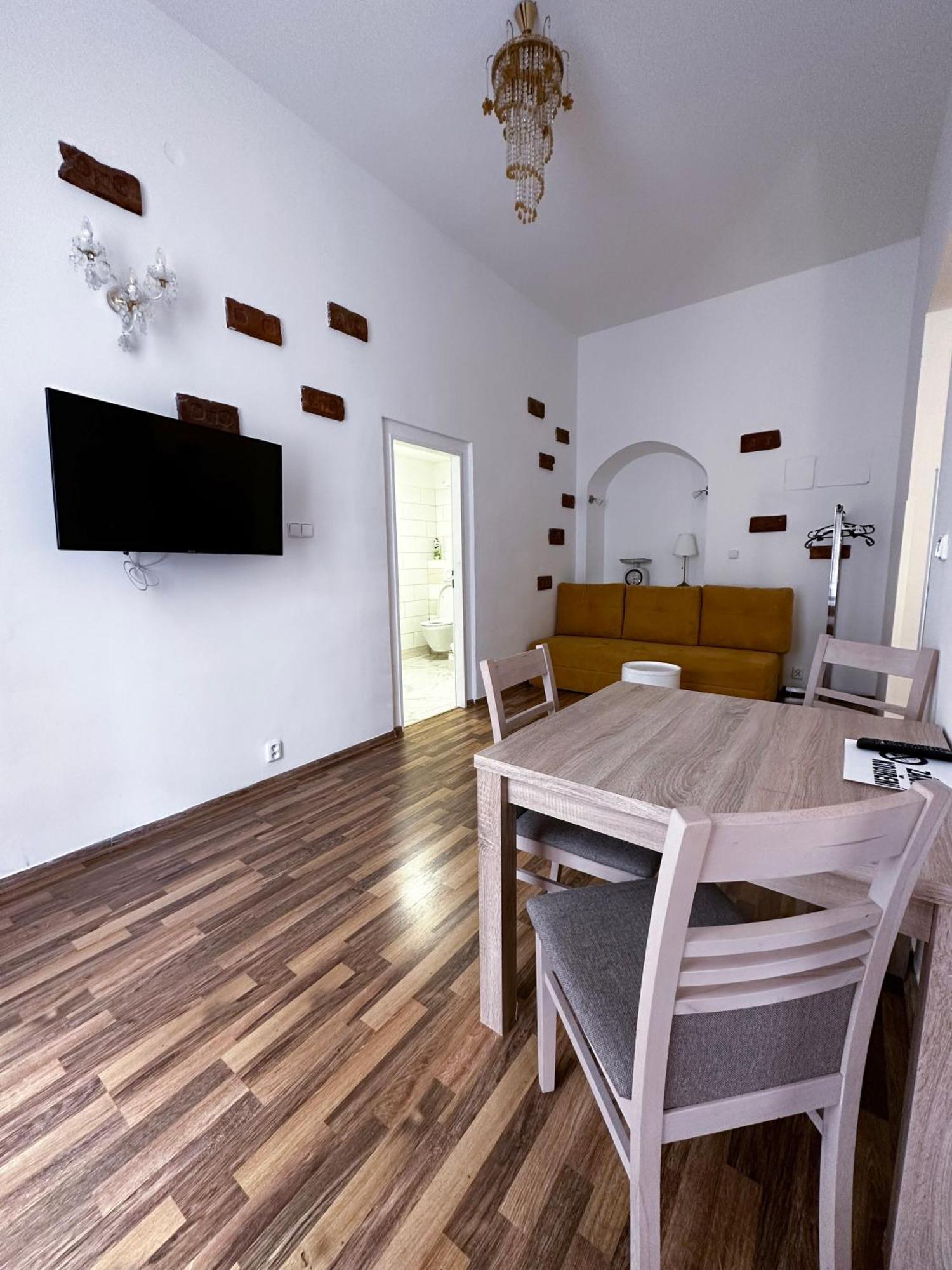 Apartments Paderewski Karlowe Wary Zewnętrze zdjęcie