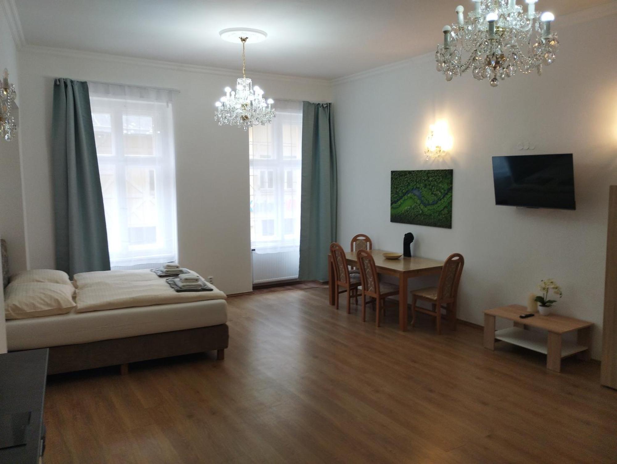 Apartments Paderewski Karlowe Wary Zewnętrze zdjęcie