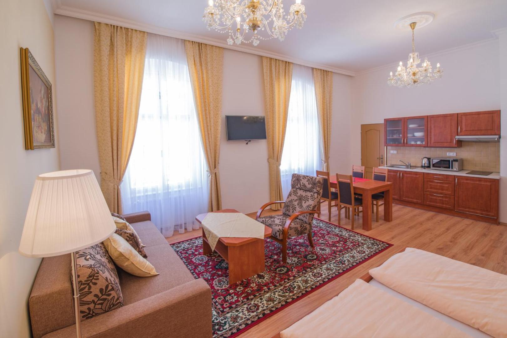 Apartments Paderewski Karlowe Wary Zewnętrze zdjęcie