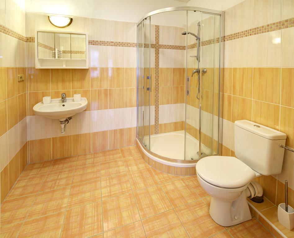 Apartments Paderewski Karlowe Wary Zewnętrze zdjęcie